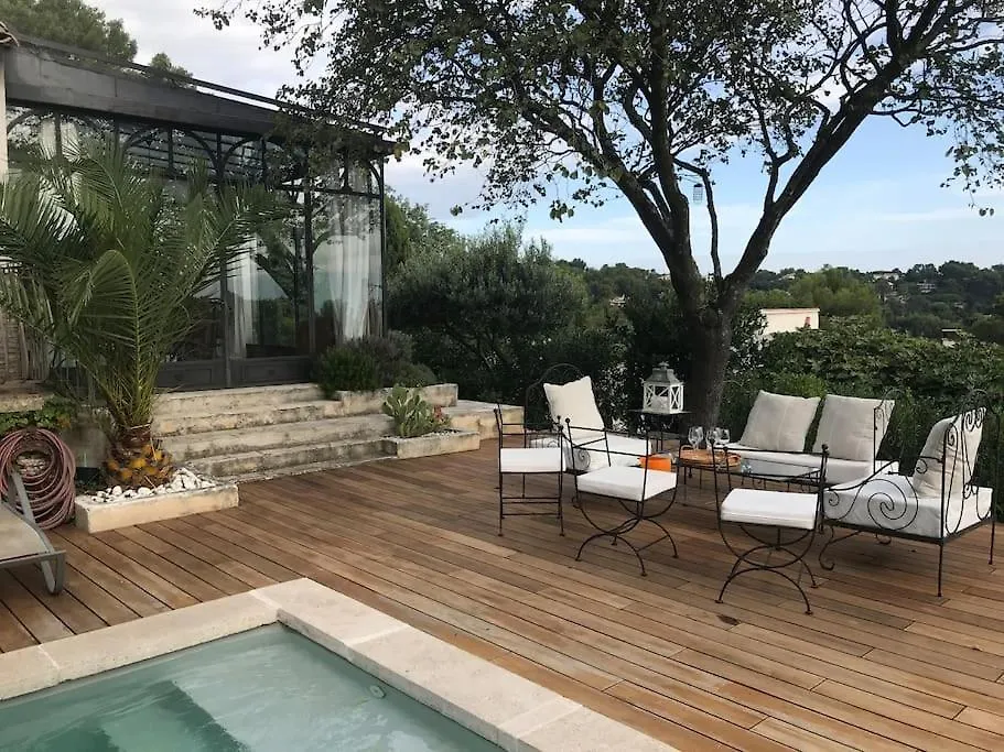 Maison Villa Provence Villeneuve Les Avignon Piscine Vue Mont Ventoux